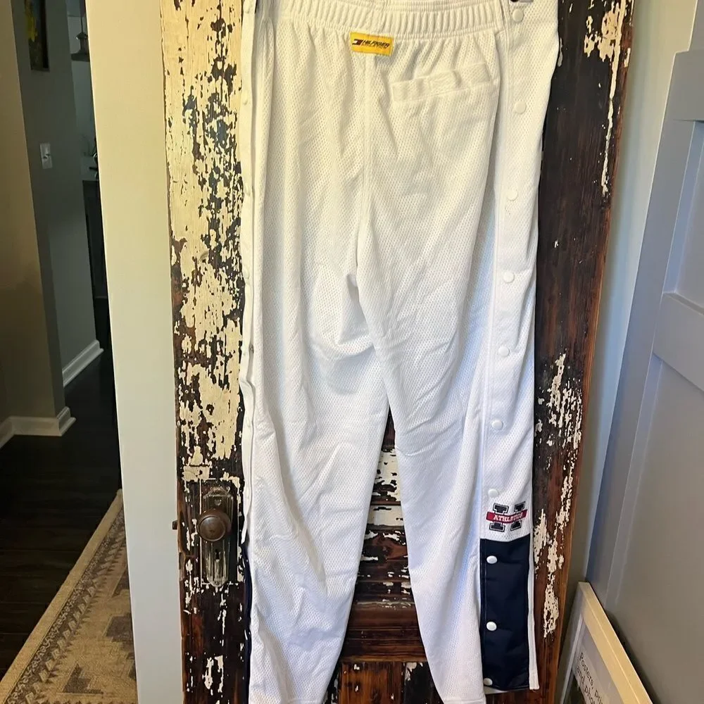 Vintage men’s Tommy Hilfiger Athletics 88 track pants size M brand new.